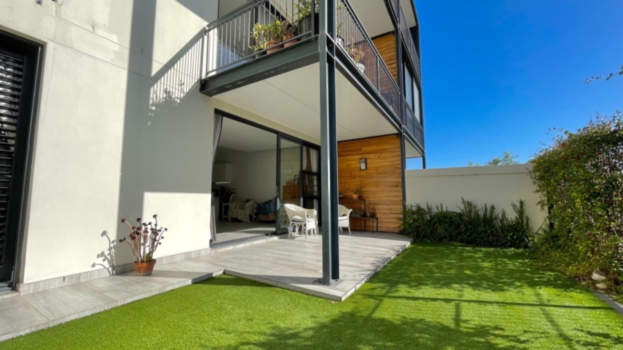 To Let 3 Bedroom Property for Rent in Paardevlei Western Cape